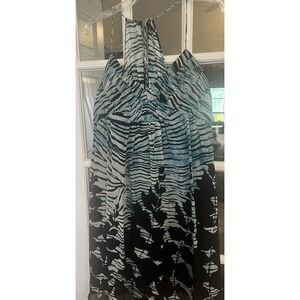 Max and Cleo Pleated V Neck Sleeveless Babydoll Dress 14 Y2K Animal Print.  ‎  C